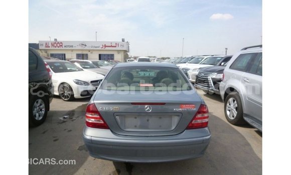 Buy Import Mercedes-Benz 190 (W201) Blue Car in Import - Dubai in Barbados Buy Import Mercedes-Benz 190 (W201) Blue Car in Import - Dubai in Barbados