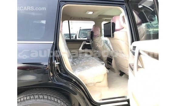 Buy Import Toyota Land Cruiser Black Car in Import - Dubai in Barbados Buy Import Toyota Land Cruiser Black Car in Import - Dubai in Barbados