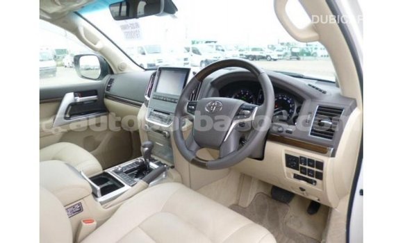 Buy Import Toyota Land Cruiser White Car in Import - Dubai in Barbados Buy Import Toyota Land Cruiser White Car in Import - Dubai in Barbados