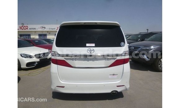 Buy Import Toyota Vellfire White Car in Import - Dubai in Barbados Buy Import Toyota Vellfire White Car in Import - Dubai in Barbados