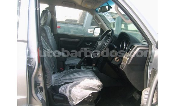Buy Import Mitsubishi Pajero Other Car in Import - Dubai in Barbados Buy Import Mitsubishi Pajero Other Car in Import - Dubai in Barbados