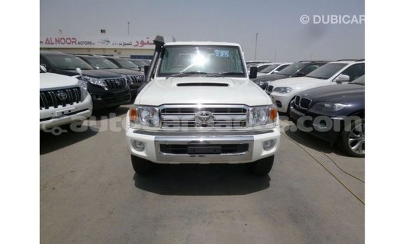 Buy Import Toyota Land Cruiser White Car in Import - Dubai in Barbados Buy Import Toyota Land Cruiser White Car in Import - Dubai in Barbados