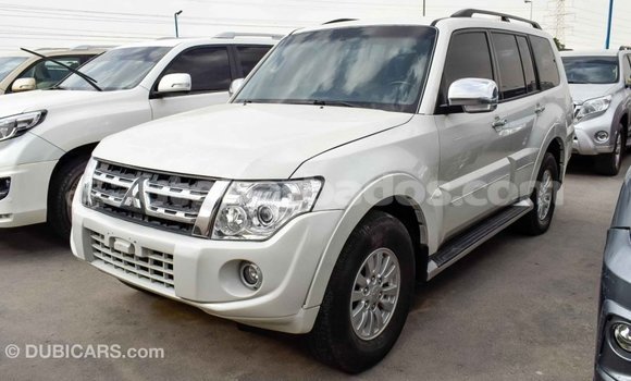 Buy Import Mitsubishi Pajero White Car in Import - Dubai in Barbados Buy Import Mitsubishi Pajero White Car in Import - Dubai in Barbados