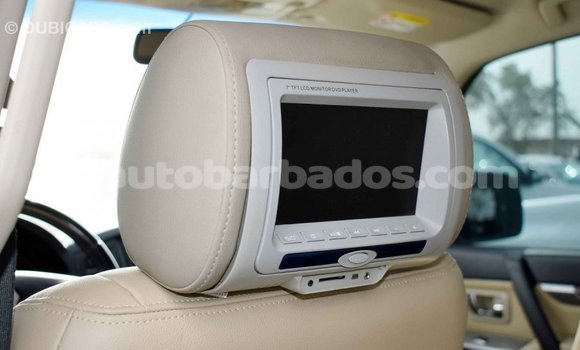 Buy Import Mitsubishi Pajero White Car in Import - Dubai in Barbados Buy Import Mitsubishi Pajero White Car in Import - Dubai in Barbados