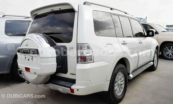 Buy Import Mitsubishi Pajero White Car in Import - Dubai in Barbados Buy Import Mitsubishi Pajero White Car in Import - Dubai in Barbados