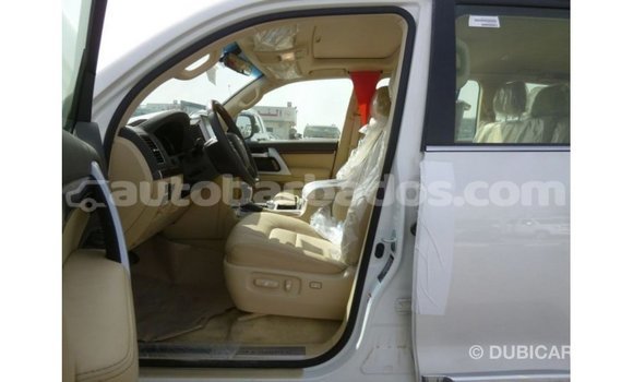 Buy Import Toyota Land Cruiser White Car in Import - Dubai in Barbados Buy Import Toyota Land Cruiser White Car in Import - Dubai in Barbados