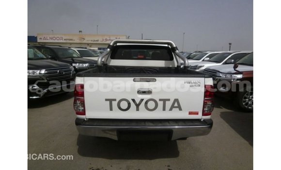 Buy Import Toyota Hilux White Car in Import - Dubai in Barbados Buy Import Toyota Hilux White Car in Import - Dubai in Barbados