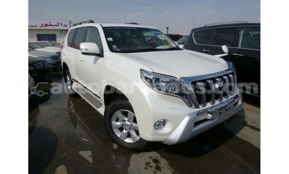 Buy Import Toyota Prado White Car in Import - Dubai in Barbados Buy Import Toyota Prado White Car in Import - Dubai in Barbados