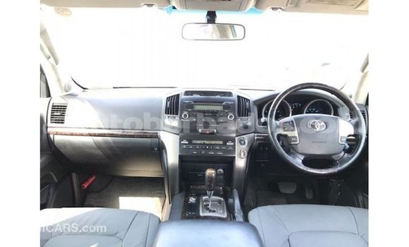 Buy Import Toyota Land Cruiser Other Car in Import - Dubai in Barbados Buy Import Toyota Land Cruiser Other Car in Import - Dubai in Barbados