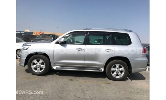 Buy Import Toyota Land Cruiser Other Car in Import - Dubai in Barbados Buy Import Toyota Land Cruiser Other Car in Import - Dubai in Barbados