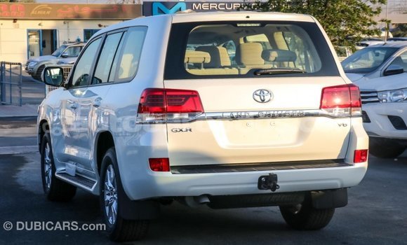 Buy Import Toyota Land Cruiser White Car in Import - Dubai in Barbados Buy Import Toyota Land Cruiser White Car in Import - Dubai in Barbados