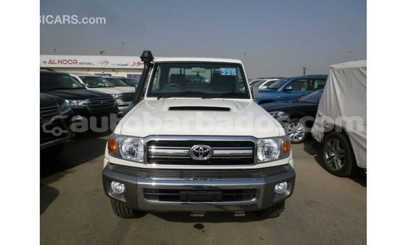 Buy Import Toyota Land Cruiser White Car in Import - Dubai in Barbados Buy Import Toyota Land Cruiser White Car in Import - Dubai in Barbados