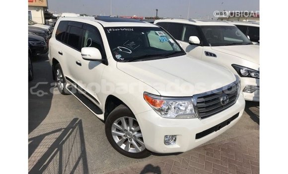 Buy Import Toyota Land Cruiser White Car in Import - Dubai in Barbados Buy Import Toyota Land Cruiser White Car in Import - Dubai in Barbados