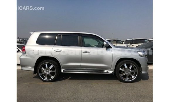 Buy Import Toyota Land Cruiser Other Car in Import - Dubai in Barbados Buy Import Toyota Land Cruiser Other Car in Import - Dubai in Barbados