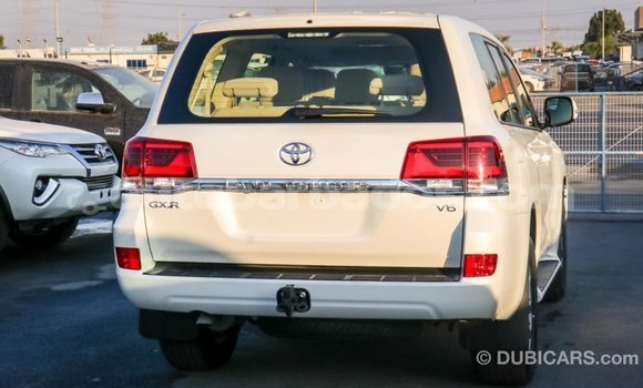 Buy Import Toyota Land Cruiser White Car in Import - Dubai in Barbados Buy Import Toyota Land Cruiser White Car in Import - Dubai in Barbados