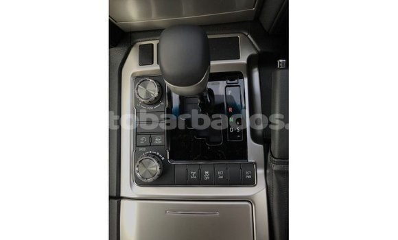 Buy Import Toyota Land Cruiser White Car in Import - Dubai in Barbados Buy Import Toyota Land Cruiser White Car in Import - Dubai in Barbados