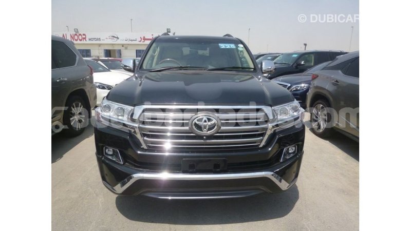 Big with watermark toyota land cruiser barbados import dubai 2349