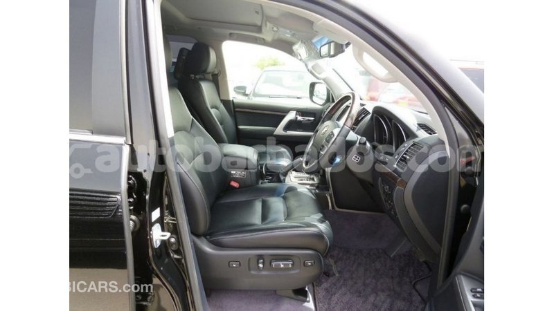 Big with watermark toyota land cruiser barbados import dubai 2350