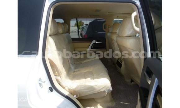 Buy Import Toyota Land Cruiser White Car in Import - Dubai in Barbados Buy Import Toyota Land Cruiser White Car in Import - Dubai in Barbados