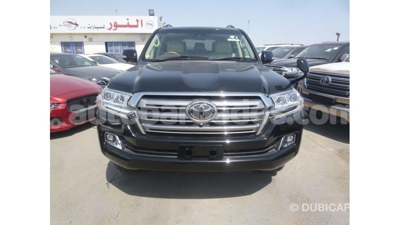 Big with watermark toyota land cruiser barbados import dubai 2372