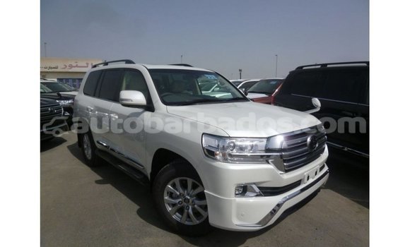 Buy Import Toyota Land Cruiser White Car in Import - Dubai in Barbados Buy Import Toyota Land Cruiser White Car in Import - Dubai in Barbados