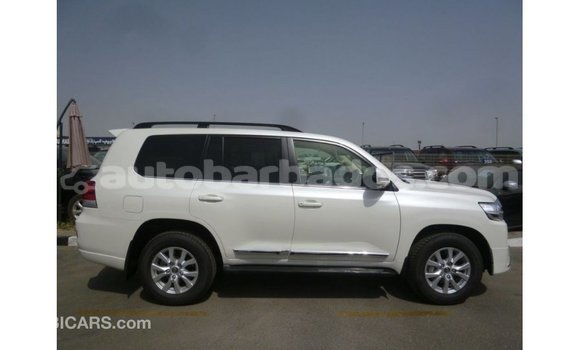Buy Import Toyota Land Cruiser White Car in Import - Dubai in Barbados Buy Import Toyota Land Cruiser White Car in Import - Dubai in Barbados