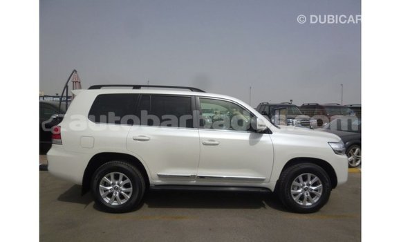 Buy Import Toyota Land Cruiser White Car in Import - Dubai in Barbados Buy Import Toyota Land Cruiser White Car in Import - Dubai in Barbados