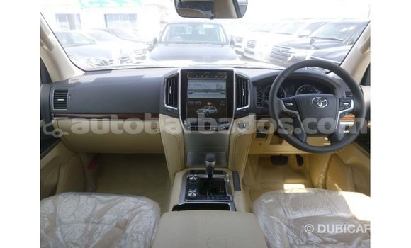 Buy Import Toyota Land Cruiser White Car in Import - Dubai in Barbados Buy Import Toyota Land Cruiser White Car in Import - Dubai in Barbados