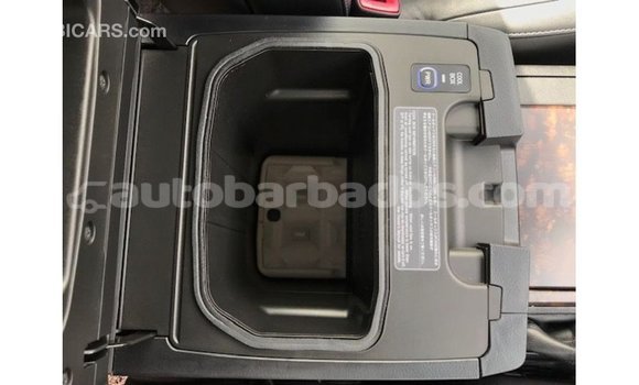 Buy Import Toyota Land Cruiser White Car in Import - Dubai in Barbados Buy Import Toyota Land Cruiser White Car in Import - Dubai in Barbados