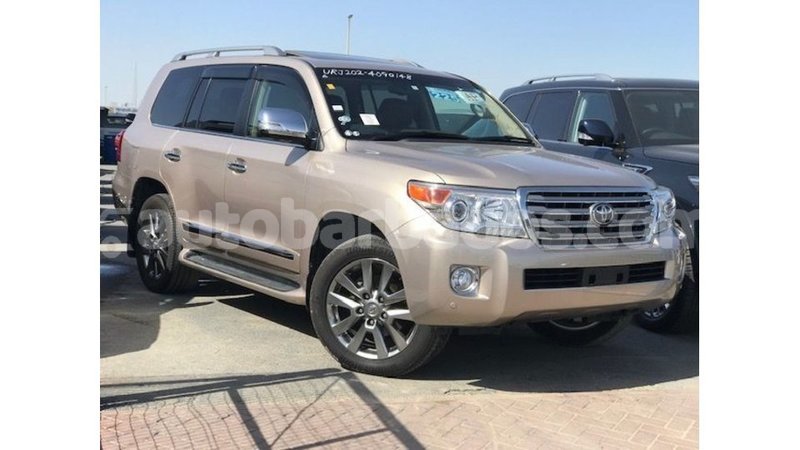 Big with watermark toyota land cruiser barbados import dubai 2399
