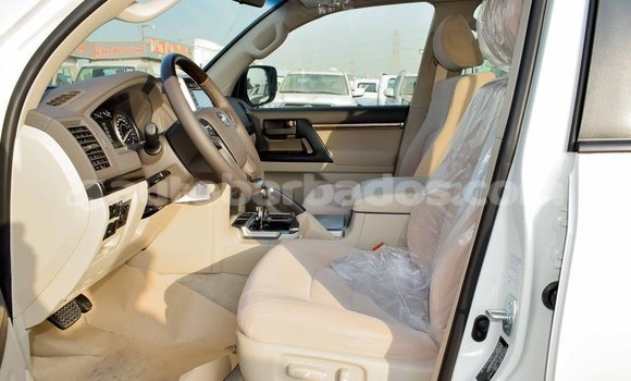 Buy Import Toyota Land Cruiser White Car in Import - Dubai in Barbados Buy Import Toyota Land Cruiser White Car in Import - Dubai in Barbados