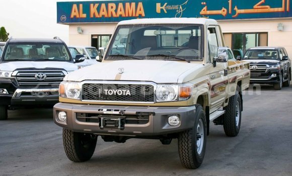 Buy Import Toyota Land Cruiser Beige Car in Import - Dubai in Barbados Buy Import Toyota Land Cruiser Beige Car in Import - Dubai in Barbados