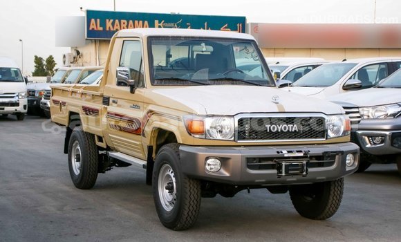 Buy Import Toyota Land Cruiser Beige Car in Import - Dubai in Barbados Buy Import Toyota Land Cruiser Beige Car in Import - Dubai in Barbados