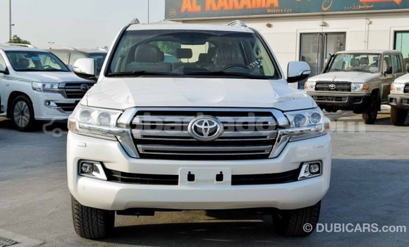 Buy Import Toyota Land Cruiser White Car in Import - Dubai in Barbados Buy Import Toyota Land Cruiser White Car in Import - Dubai in Barbados