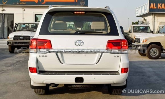 Buy Import Toyota Land Cruiser White Car in Import - Dubai in Barbados Buy Import Toyota Land Cruiser White Car in Import - Dubai in Barbados