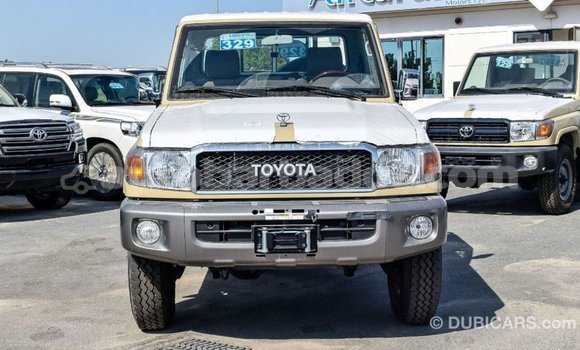 Buy Import Toyota Land Cruiser Beige Car in Import - Dubai in Barbados Buy Import Toyota Land Cruiser Beige Car in Import - Dubai in Barbados