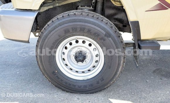 Buy Import Toyota Land Cruiser Beige Car in Import - Dubai in Barbados Buy Import Toyota Land Cruiser Beige Car in Import - Dubai in Barbados