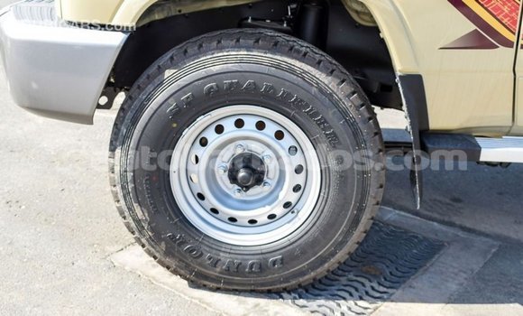Buy Import Toyota Land Cruiser Beige Car in Import - Dubai in Barbados Buy Import Toyota Land Cruiser Beige Car in Import - Dubai in Barbados