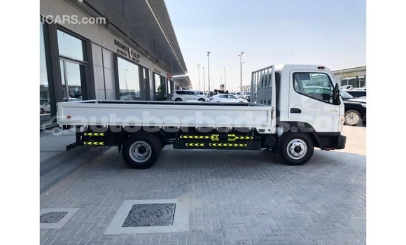Buy Import Mitsubishi L400 White Truck in Import - Dubai in Barbados Buy Import Mitsubishi L400 White Truck in Import - Dubai in Barbados
