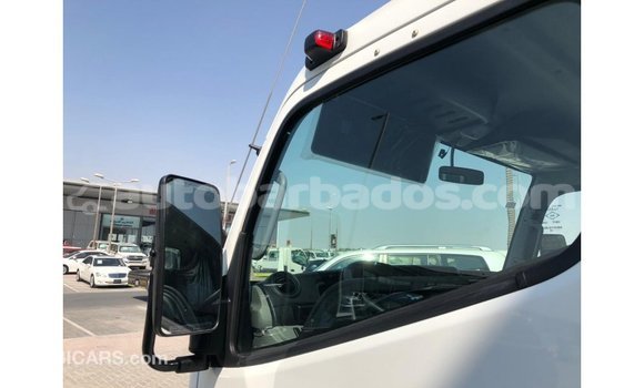 Buy Import Mitsubishi L400 White Truck in Import - Dubai in Barbados Buy Import Mitsubishi L400 White Truck in Import - Dubai in Barbados