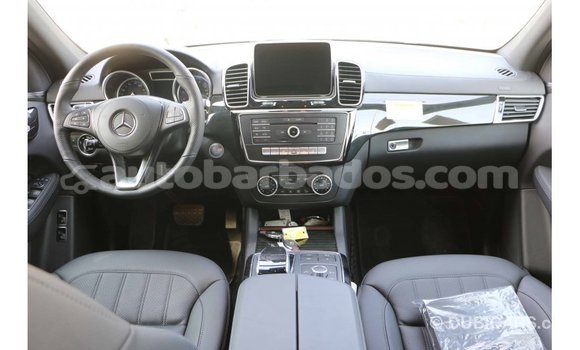 Buy Import Mercedes-Benz 190 (W201) Black Car in Import - Dubai in Barbados Buy Import Mercedes-Benz 190 (W201) Black Car in Import - Dubai in Barbados