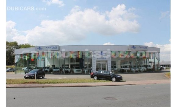 Buy Import Toyota Hilux White Car in Import - Dubai in Barbados Buy Import Toyota Hilux White Car in Import - Dubai in Barbados