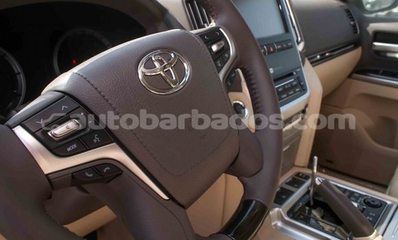 Buy Import Toyota Land Cruiser White Car in Import - Dubai in Barbados Buy Import Toyota Land Cruiser White Car in Import - Dubai in Barbados