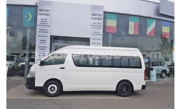 Buy Import Toyota Hiace White Car in Import - Dubai in Barbados Buy Import Toyota Hiace White Car in Import - Dubai in Barbados