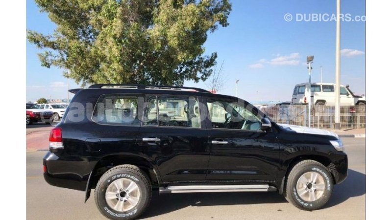 Big with watermark toyota land cruiser barbados import dubai 2498