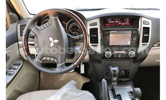 Buy Import Mitsubishi Pajero Black Car in Import - Dubai in Barbados Buy Import Mitsubishi Pajero Black Car in Import - Dubai in Barbados