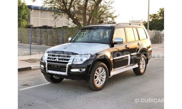 Buy Import Mitsubishi Pajero Black Car in Import - Dubai in Barbados Buy Import Mitsubishi Pajero Black Car in Import - Dubai in Barbados