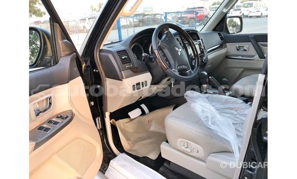 Buy Import Mitsubishi Pajero Black Car in Import - Dubai in Barbados Buy Import Mitsubishi Pajero Black Car in Import - Dubai in Barbados