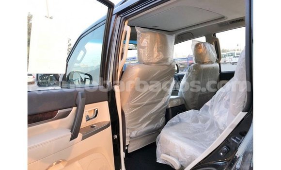 Buy Import Mitsubishi Pajero Black Car in Import - Dubai in Barbados Buy Import Mitsubishi Pajero Black Car in Import - Dubai in Barbados