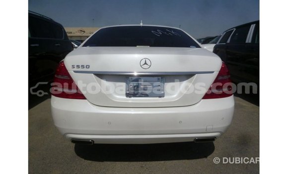 Buy Import Mercedes-Benz 190 (W201) White Car in Import - Dubai in Barbados Buy Import Mercedes-Benz 190 (W201) White Car in Import - Dubai in Barbados